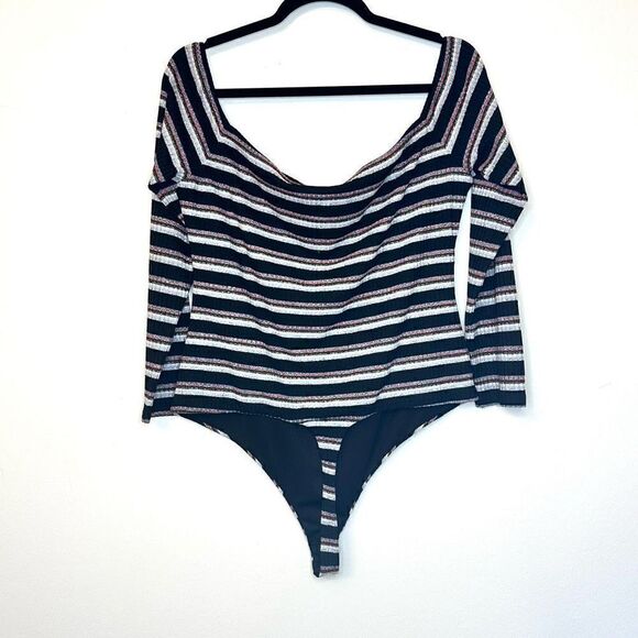 Privacy Please Revolve Hartford Metallic Ribbed Stripe Black Bodysuit Size XL - Picture 2 of 5